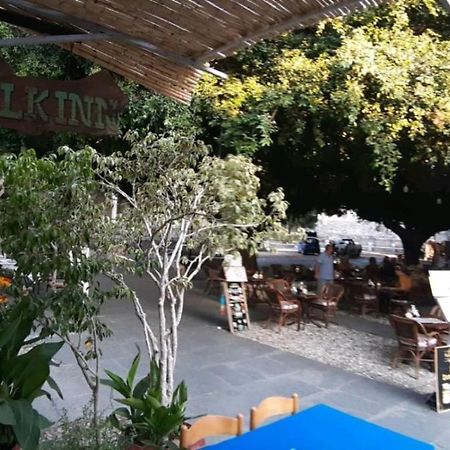 The Walk Inn Apartments Rhodes City Екстер'єр фото